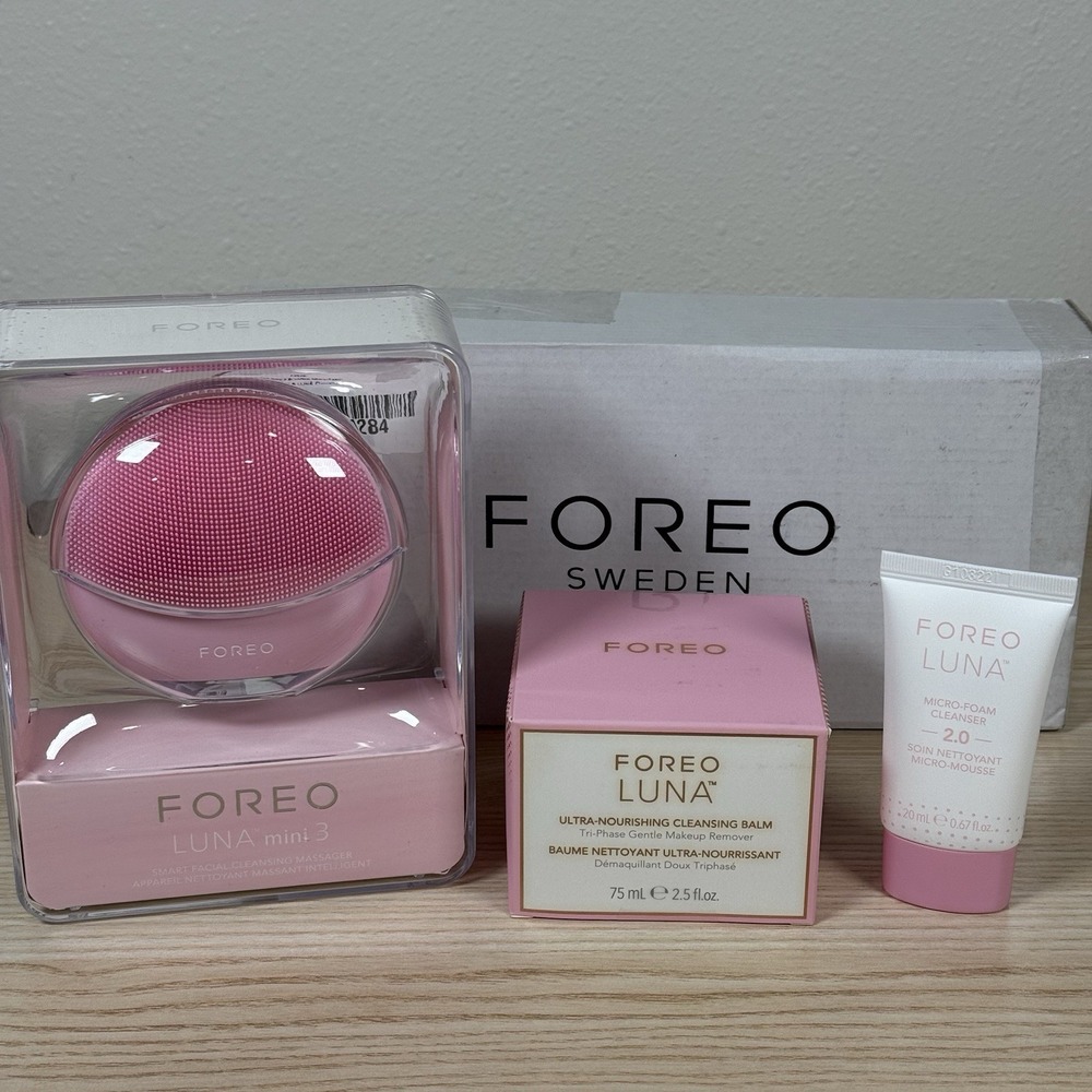 FOREO LUNA Mini 3 Bundle -Micro-Foam Cleanser 2.0 + LUNA Cleansing Balm